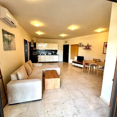 Daire Eden Of Garden, Vlas Sveti Vlas